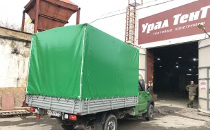 Тент зеленого цвета на УАЗ